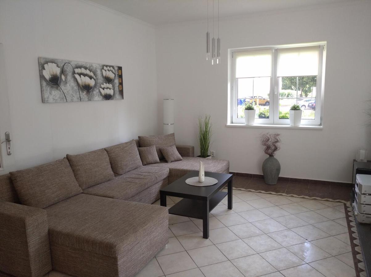 Villa U Koupaliste Mimon Exterior foto